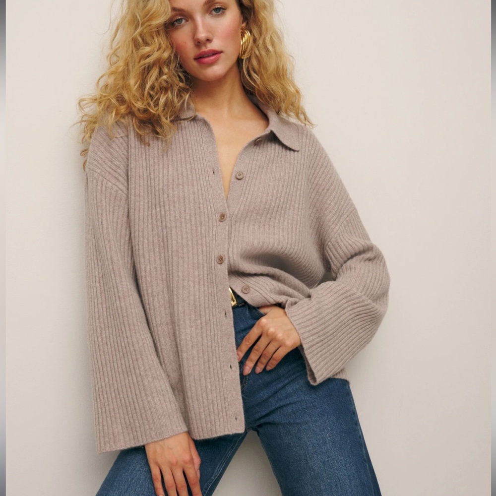 Reformation Fantino Cashmere Collared Cardigan in Oatmeal